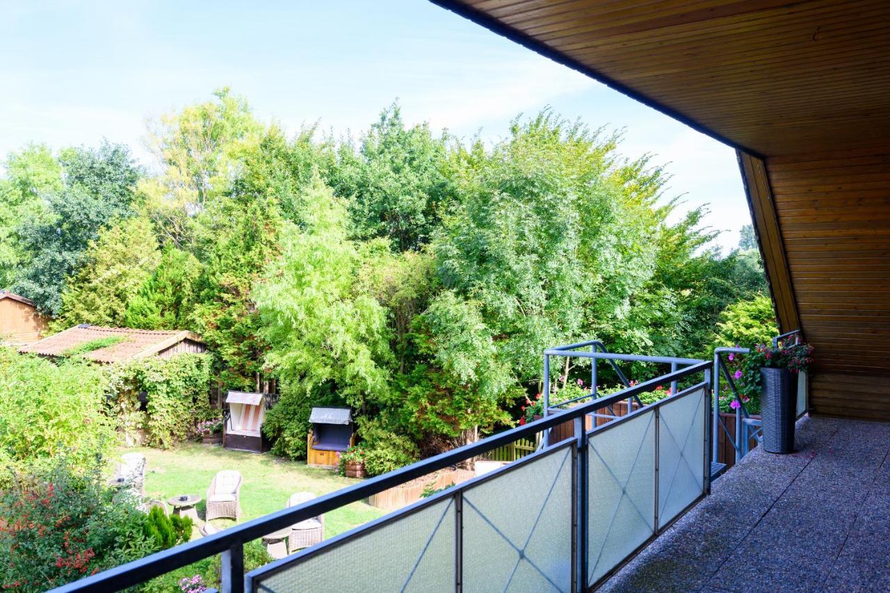 Landhaus Nienhagen ภายนอก รูปภาพ
