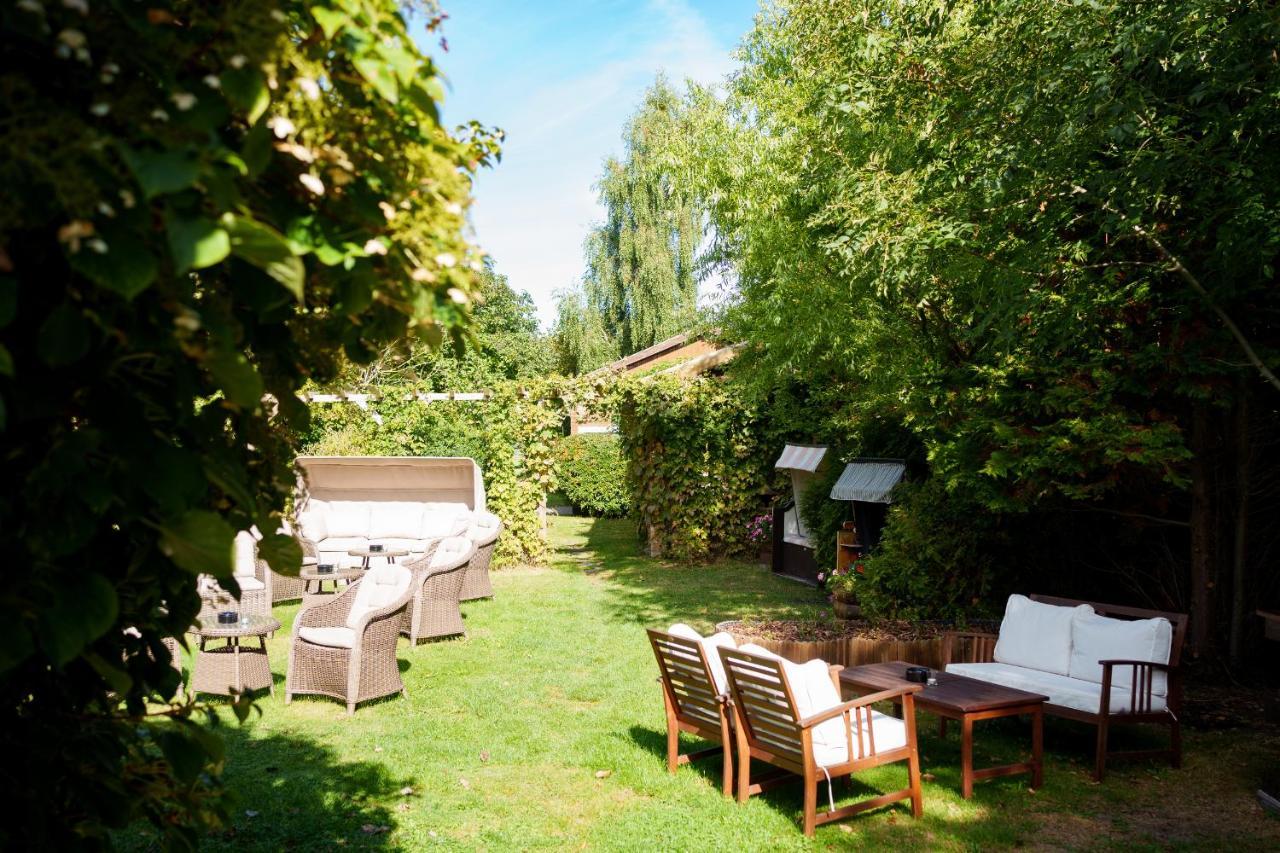 Landhaus Nienhagen ภายนอก รูปภาพ